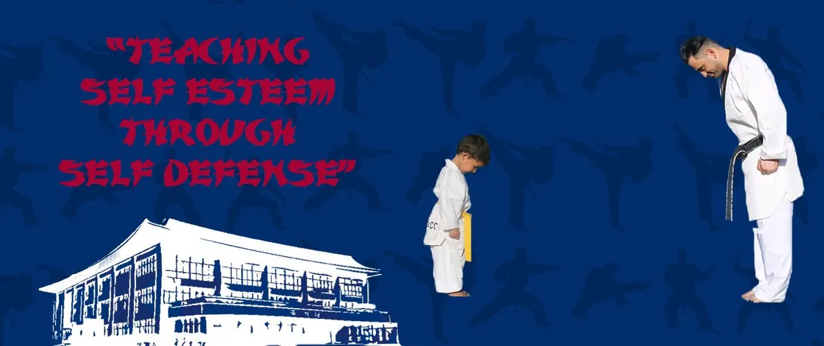DOS Taekwondo students training together